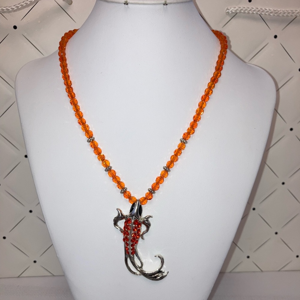 Fish pendant Necklace ❤️